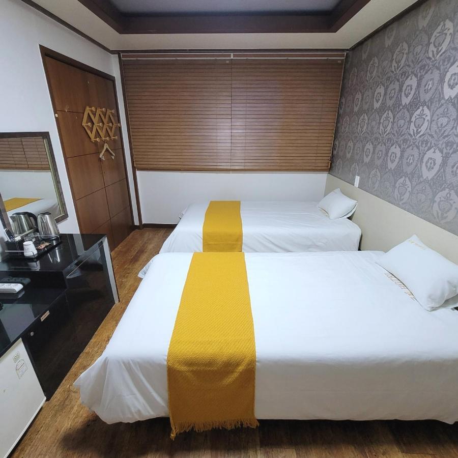 International Hotel Jeju Esterno foto