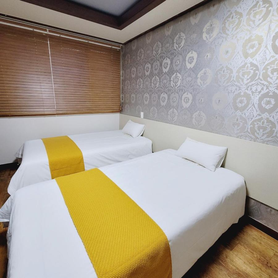 International Hotel Jeju Esterno foto